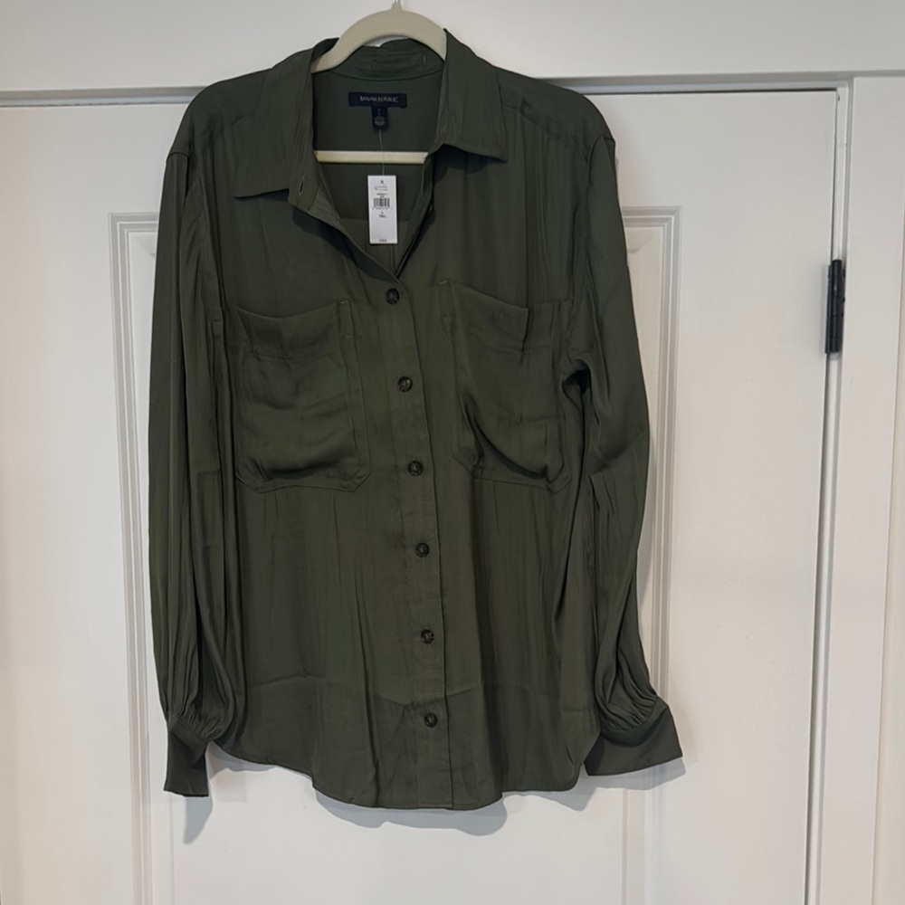 Chic Olive Button-Up Shirt